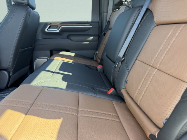 New 2026 Chevrolet Silverado 2500 High Country w/ High Country Premium Package AWD/4WD image 19