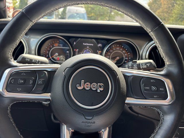 Used 2022 Jeep Wrangler Unlimited Sahara w/ Cold Weather Group AWD/4WD image 27