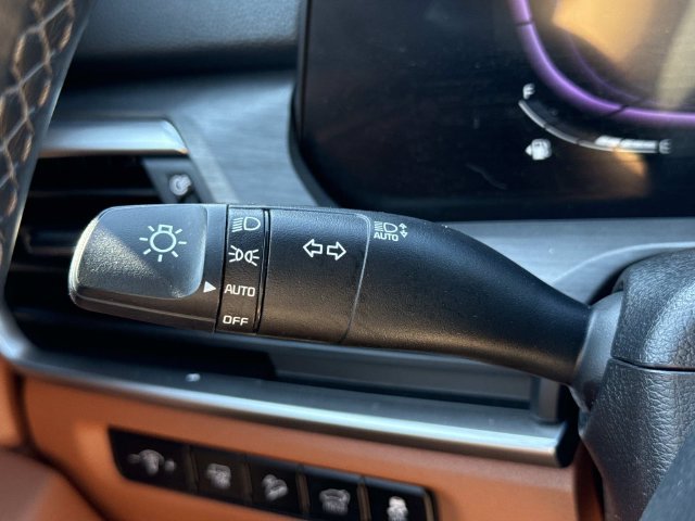 Used 2024 Kia Telluride EX X-Line AWD/4WD image 27