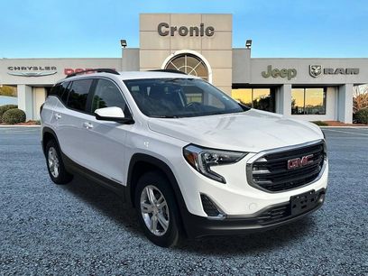 Used 2021 GMC Terrain SLE w/ Driver Convenience Package