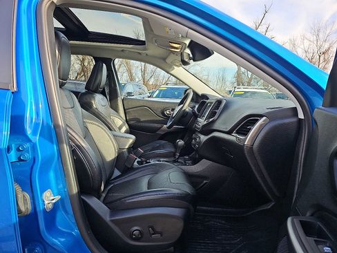 Used 2022 Jeep Cherokee Latitude Lux w/ Sun & Sound Group image 15