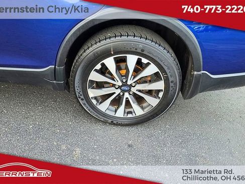Used 2016 Subaru Outback 2.5i Limited AWD/4WD image 29