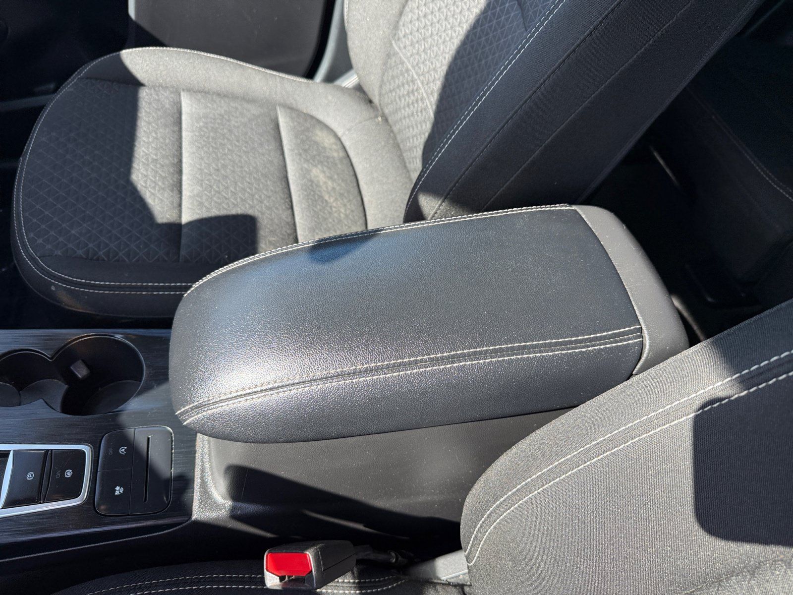 Certified 2025 Ford Escape Active FWD image 14