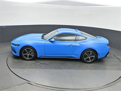 Used 2024 Ford Mustang Premium image 35