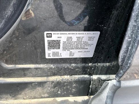 Used 2022 Chevrolet Equinox RS w/ RS Leather Package image 4