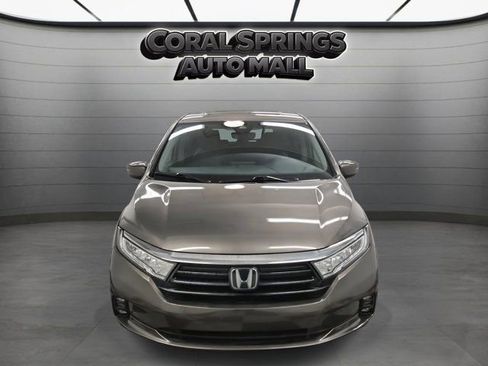 Used 2023 Honda Odyssey EX-L image 2