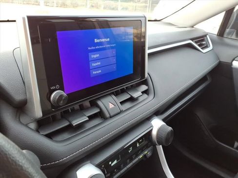 Certified 2025 Toyota RAV4 LE image 21