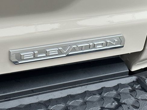 New 2026 GMC Canyon Elevation image 27