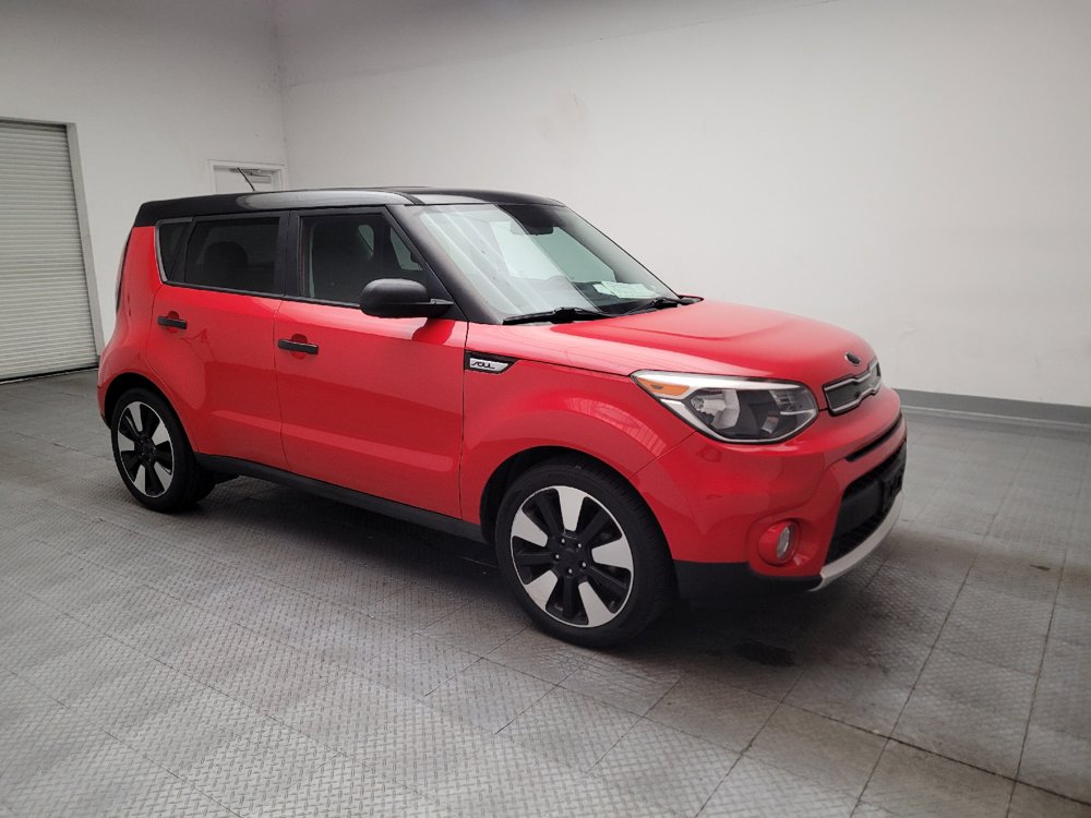 Used 2017 Kia Soul + w/ Designer's Package FWD image 11