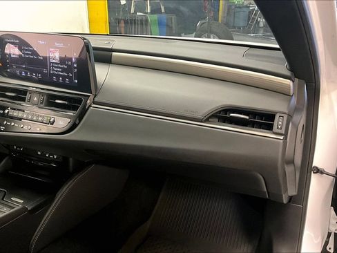 Used 2022 Lexus ES 350 F Sport FWD image 15