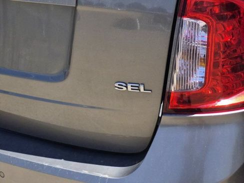 Used 2013 Ford Edge SEL FWD image 7