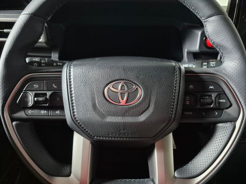 New 2026 Toyota 4Runner Limited AWD/4WD image 19