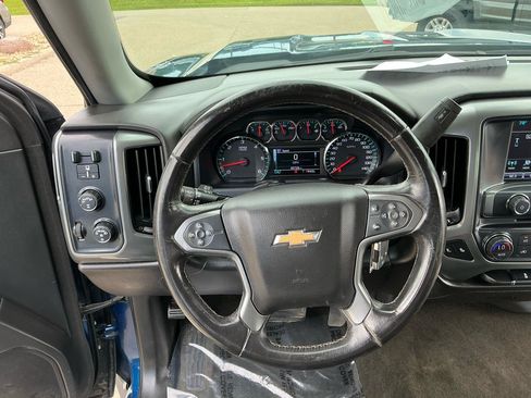 Used 2018 Chevrolet Silverado 1500 LT w/ All Star Edition AWD/4WD image 13