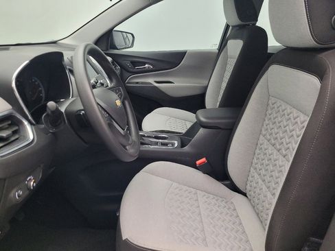 Used 2023 Chevrolet Equinox LS image 17