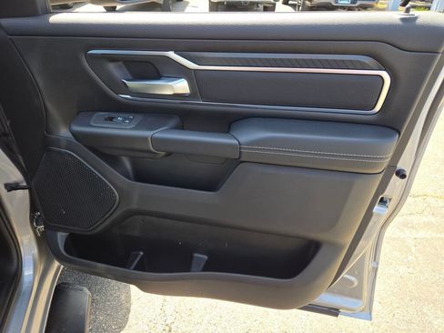 Used 2025 RAM 1500 Big Horn AWD/4WD image 6