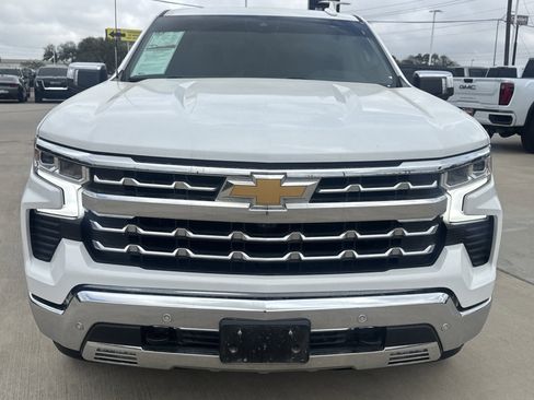 Used 2024 Chevrolet Silverado 1500 LTZ image 14
