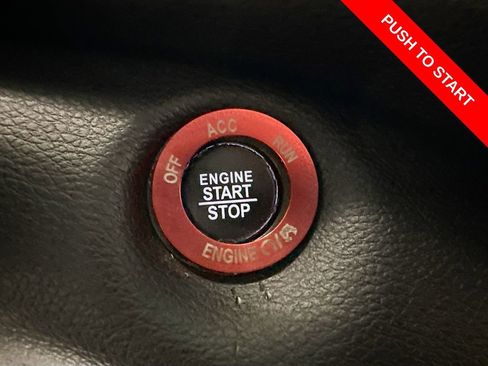 Used 2019 Jeep Cherokee Trailhawk w/ Cold Weather Group image 35