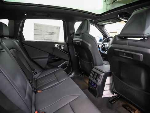 New 2026 BMW X3 xDrive30 w/ Premium Package image 26