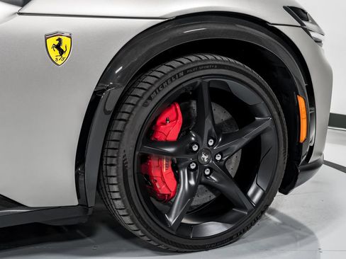 Used 2024 Ferrari Purosangue AWD/4WD image 48