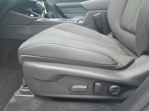 New 2026 Subaru Forester Premium image 25