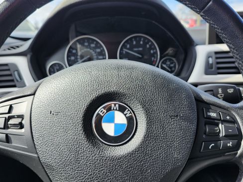 Used 2015 BMW 320i Sedan image 27