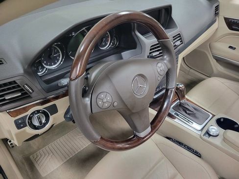 Used 2011 Mercedes-Benz E 350 Cabriolet w/ Premium 1 Pkg image 31
