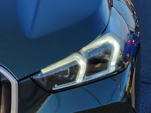 Certified 2024 BMW X1 xDrive28i w/ Premium Package image 9