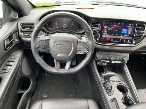 Used 2025 Dodge Durango GT AWD/4WD image 12