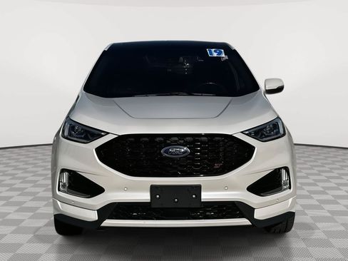 Used 2019 Ford Edge ST w/ Equipment Group 401A AWD/4WD image 2