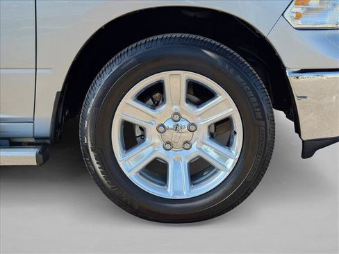 Used 2017 RAM 1500 Lone Star RWD image 22
