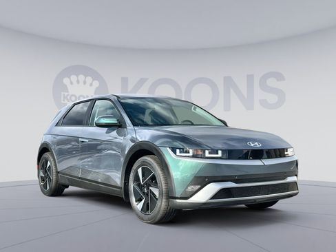 New 2026 Hyundai Ioniq 5 SE image 10