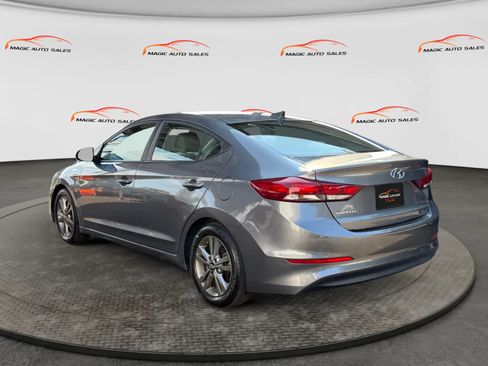 Used 2018 Hyundai Elantra SEL w/ Cargo Package FWD image 8