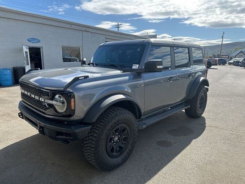 Used 2022 Ford Bronco Wildtrak image 1