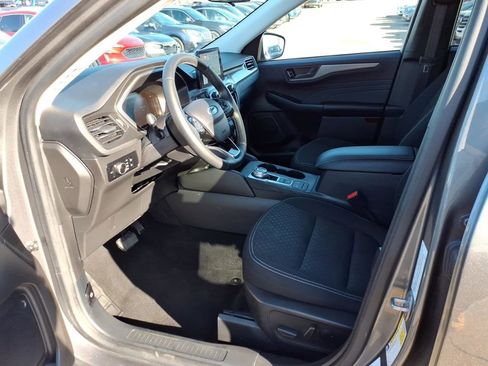 Used 2024 Ford Escape Active AWD/4WD image 9