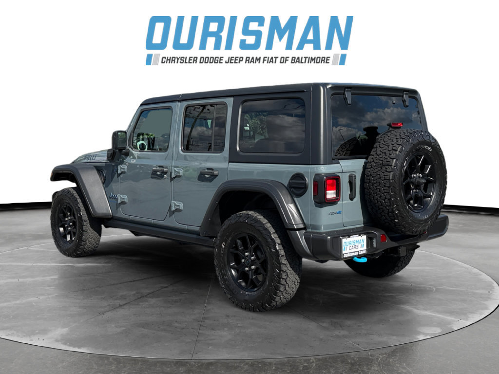 Used 2024 Jeep Wrangler Unlimited AWD/4WD image 4