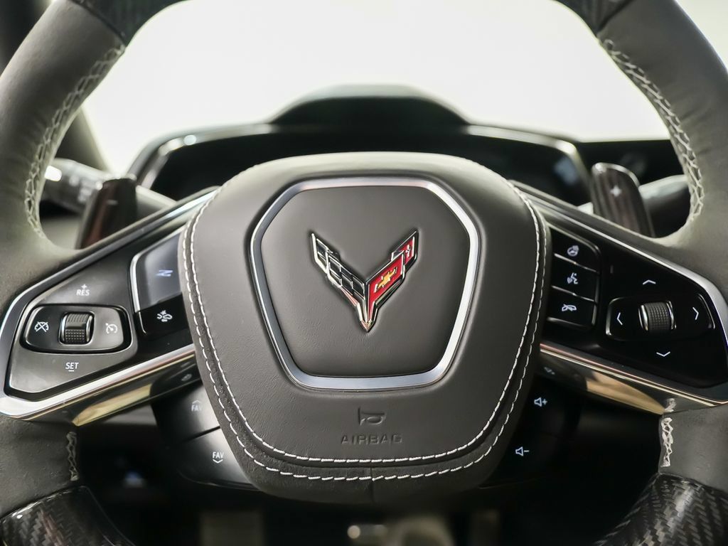 Used 2025 Chevrolet Corvette ZR1 w/ ZR1 Carbon Fiber Aero Package RWD image 25