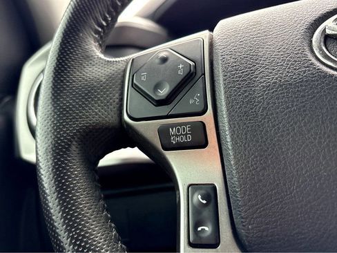 Used 2021 Toyota Tacoma SR5 RWD image 13