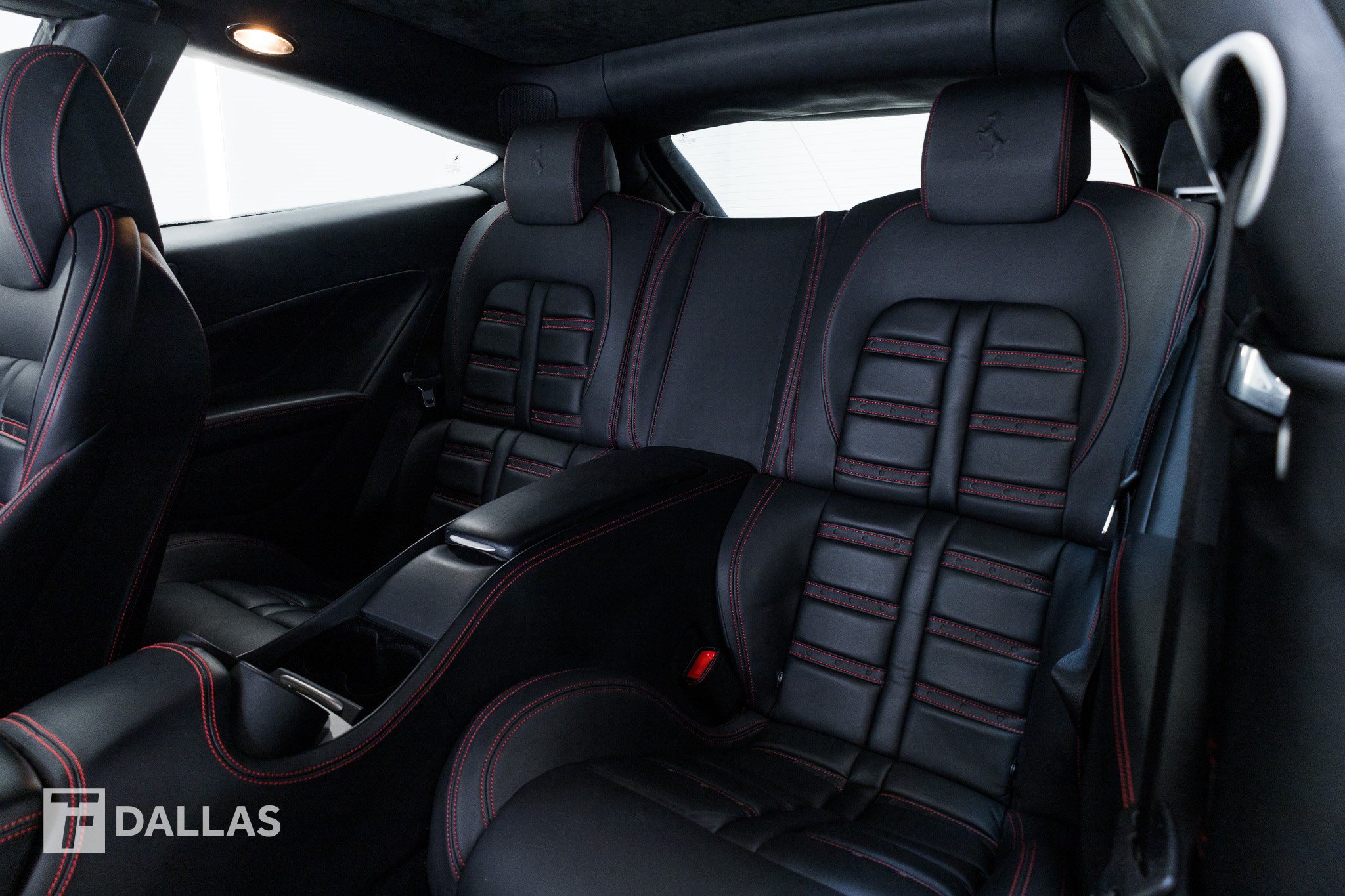 Used 2012 Ferrari FF AWD/4WD image 31