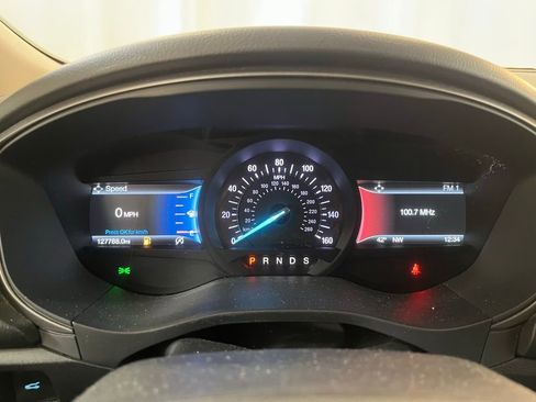 Used 2018 Ford Fusion SE w/ Fusion SE Technology Package image 20