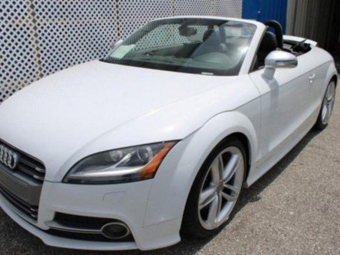 Used 2013 Audi TTS 2.0T Prestige image 3