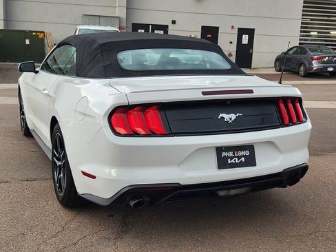Used 2018 Ford Mustang Premium RWD image 7