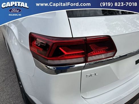 Used 2023 Volkswagen Atlas SEL image 15