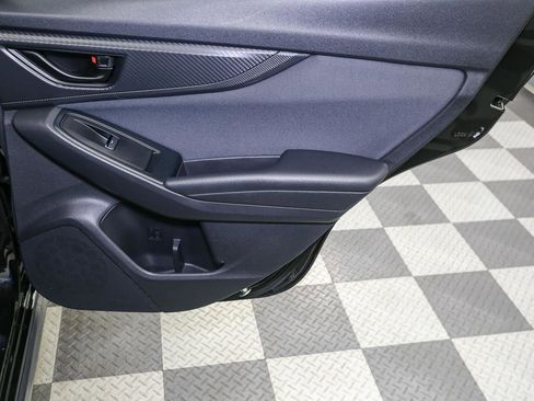 Used 2021 Subaru Crosstrek 2.0i Premium w/ Moonroof Package image 23