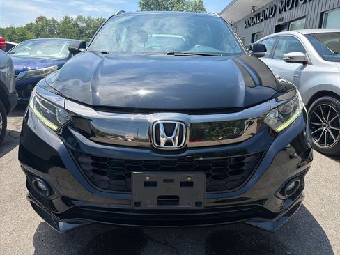 Used 2019 Honda HR-V Sport image 2