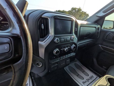 Used 2020 GMC Sierra 1500 Elevation w/ Elevation Value Package AWD/4WD image 14