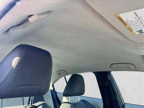 Used 2020 Toyota Corolla LE image 24