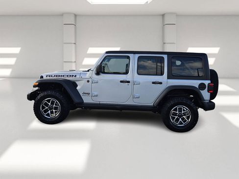 Certified 2024 Jeep Wrangler Unlimited Rubicon image 2