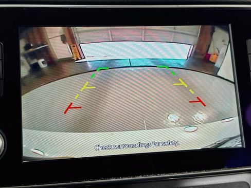 Used 2023 Nissan Leaf S FWD image 21