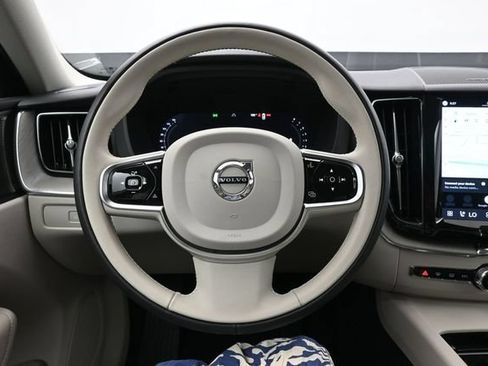 Used 2023 Volvo XC60 B5 Plus w/ Climate Package AWD/4WD image 24