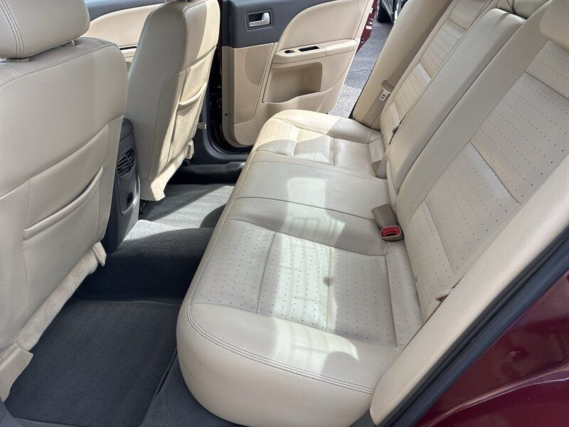 Used 2008 Mercury Sable Premier FWD image 11